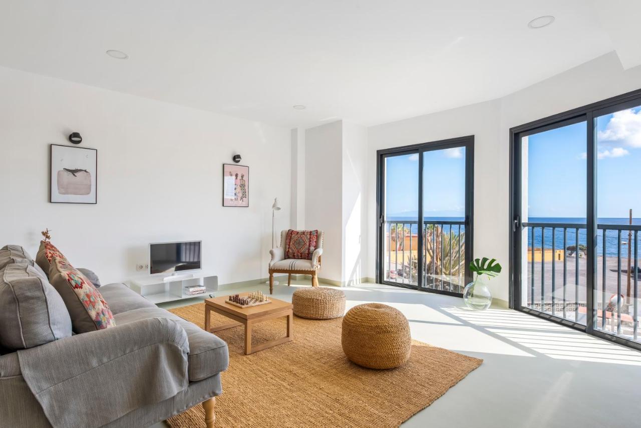 Vila Modern Design House With Roof Terrace Poris de Abona Exteriér fotografie